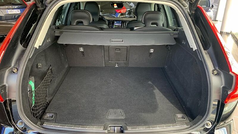 Volvo XC60 2.0 B4 D CORE AUTO 197 5P