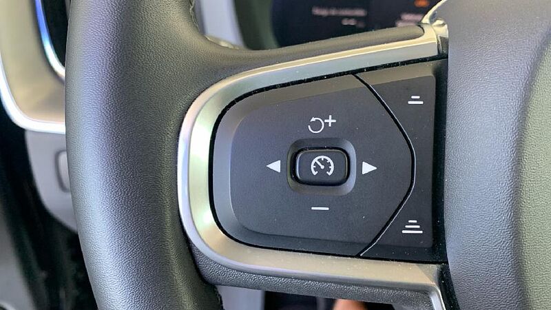 Volvo XC60 2.0 B4 D CORE AUTO 197 5P