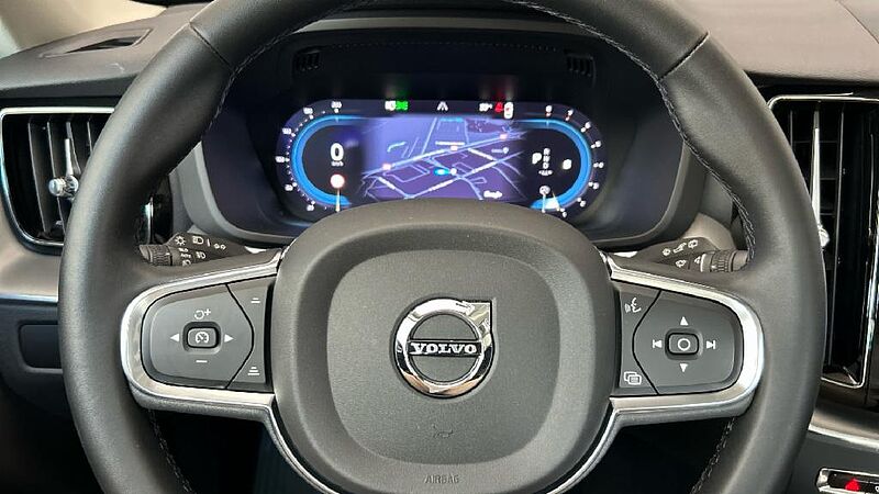 Volvo XC60 2.0 B4 G CORE AUTO 197 5P
