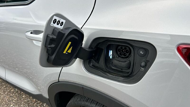 Volvo XC40 BEV 82KWH RECHARGE EXTENDED RANGE PLUS 252 5P