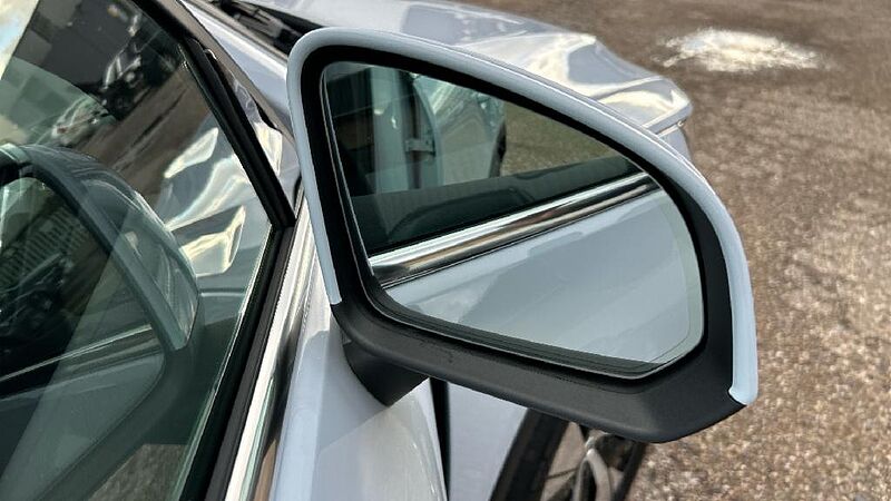 Volvo XC40 XC40 Recharge Core, T4 Híbrido enchufable, Gasolina, Bright