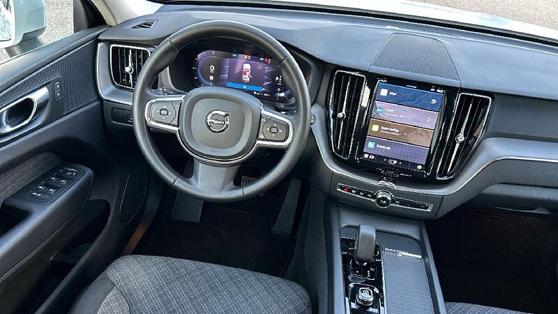 Volvo XC60 2.0 B4 D CORE AUTO 4WD 197 5P