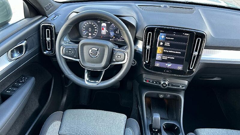 Volvo XC40 1.5 T2 CORE AUTO 129 5P
