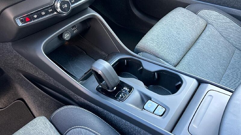 Volvo XC40 1.5 T2 CORE AUTO 129 5P