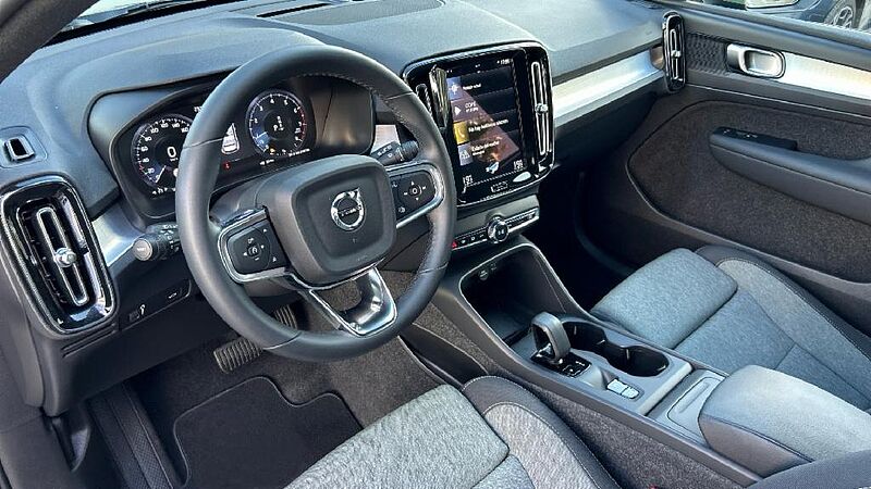 Volvo XC40 1.5 T2 CORE AUTO 129 5P