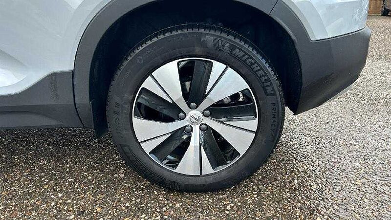 Volvo XC40 2.0 D3 BUSINESS PLUS 150 5P