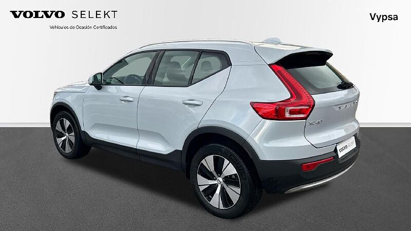 Volvo XC40 2.0 D3 BUSINESS PLUS 150 5P