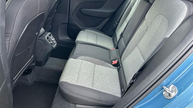 Volvo XC40 2.0 B3 CORE AUTO 163 5P