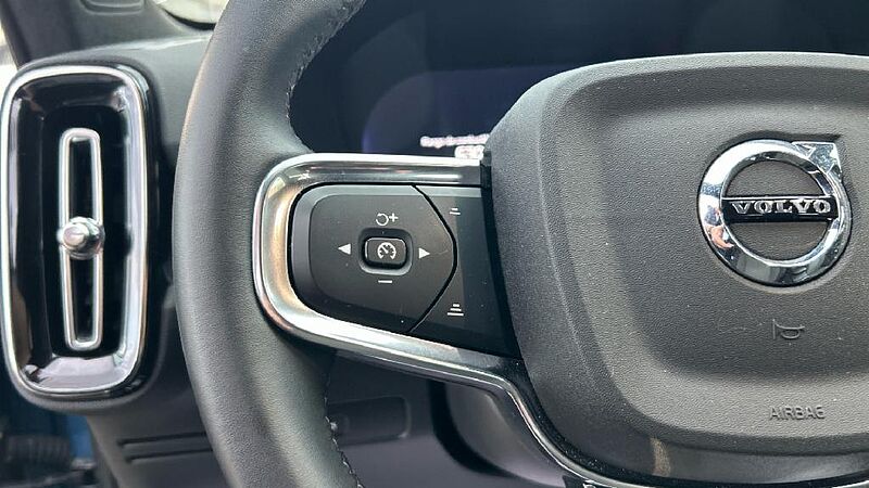 Volvo XC40 2.0 B3 CORE AUTO 163 5P