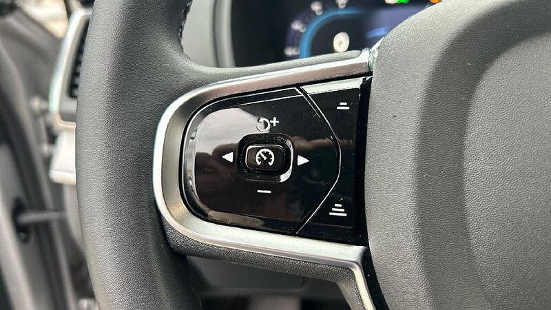 Volvo XC90 2.0 T8 PHEV CORE RECHARGE AWD AT 455 5P 7 Plazas