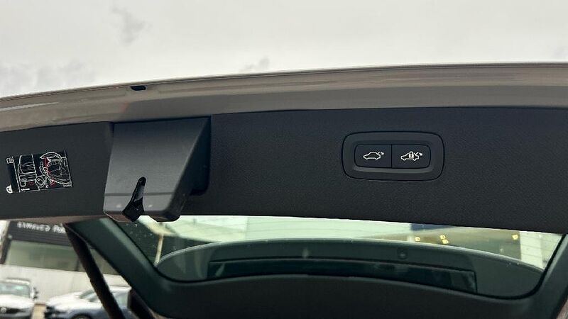 Volvo XC90 2.0 T8 PHEV CORE RECHARGE AWD AT 455 5P 7 Plazas