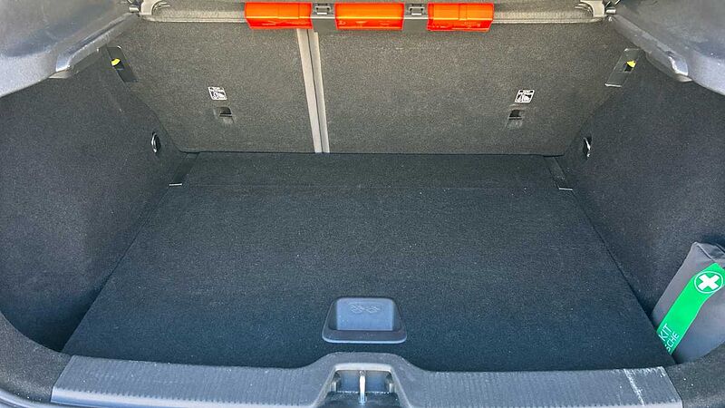 Volvo EX30 BEV 69KWH SINGLE MOTOR EXTEND RANGE PLUS 272 5P