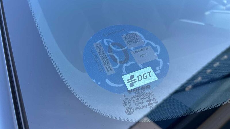 Volvo EX30 BEV 69KWH SINGLE MOTOR EXTEND RANGE PLUS 272 5P