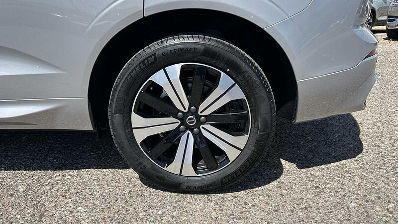 Volvo XC60 XC60 Plus, T6 AWD H&iacute;brido enchufable, El&eacute;ctrico/Gasolina, Dark