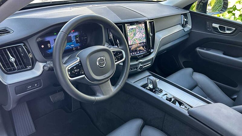 Volvo XC60 XC60 Plus, T6 AWD H&iacute;brido enchufable, El&eacute;ctrico/Gasolina, Dark