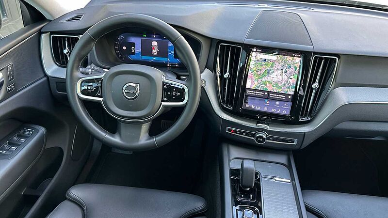 Volvo XC60 XC60 Plus, T6 AWD H&iacute;brido enchufable, El&eacute;ctrico/Gasolina, Dark