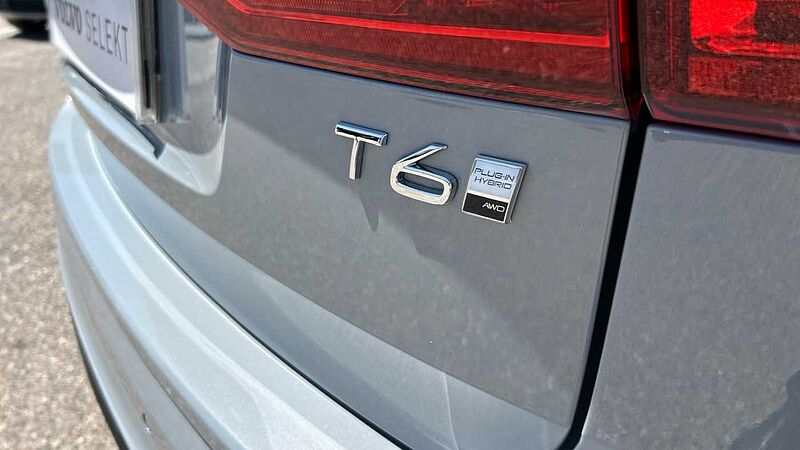 Volvo XC60 XC60 Ultra, T6 AWD H&iacute;brido enchufable, El&eacute;ctrico/Gasolina, Dark