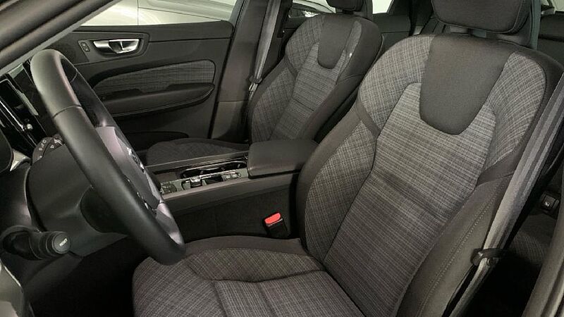 Volvo XC60 2.0 B4 D CORE AUTO 197 5P