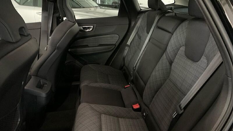 Volvo XC60 2.0 B4 D CORE AUTO 197 5P