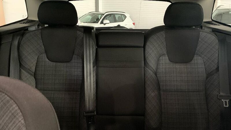 Volvo XC60 2.0 B4 D CORE AUTO 197 5P