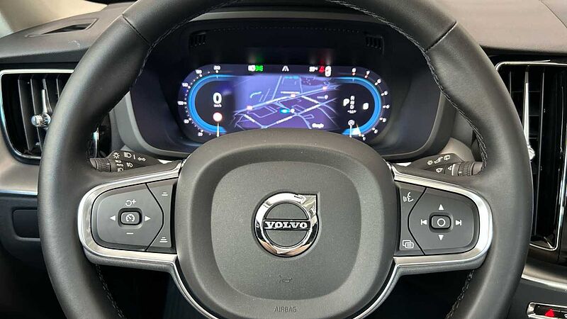 Volvo XC60 2.0 B4 G CORE AUTO 197 5P