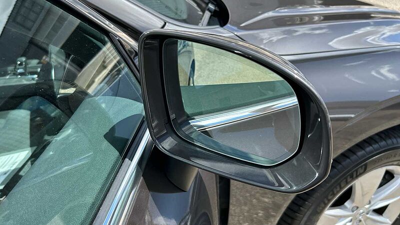 Volvo XC60 2.0 B4 G CORE AUTO 197 5P