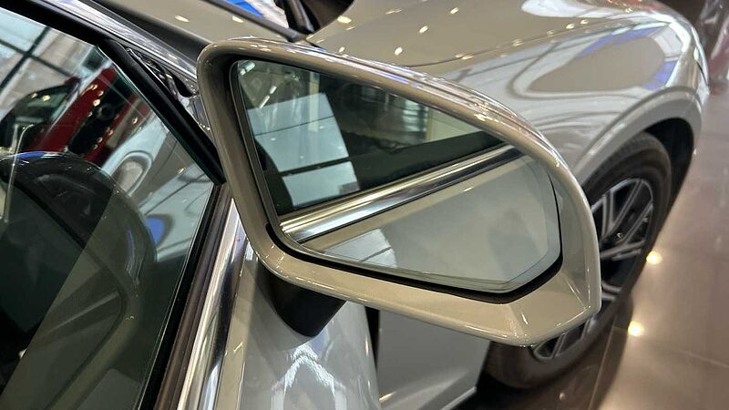 Volvo V60 2.0 B4 D CORE AUTO 197 5P