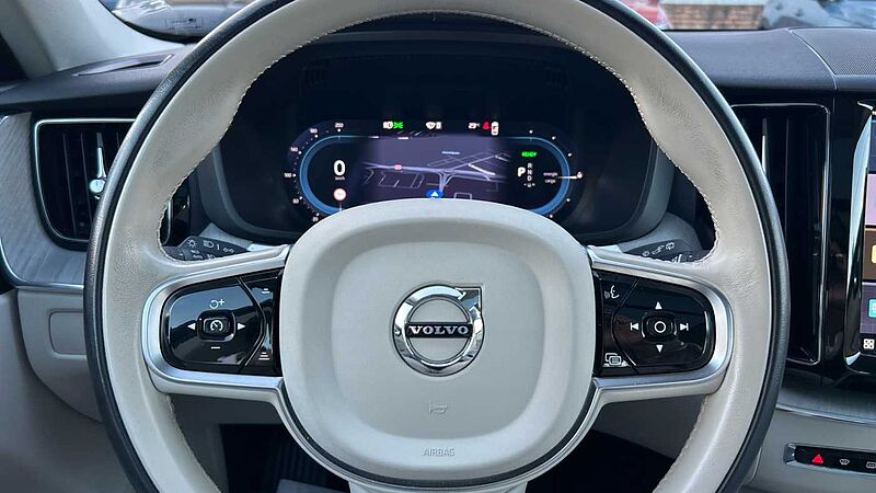 Volvo XC60 2.0 T6 RECHARGE PLUS BRIGHT AUTO 4WD 350 5P