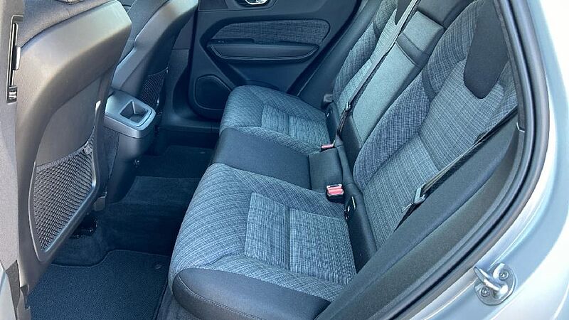 Volvo XC60 2.0 B4 D CORE AUTO 197 5P
