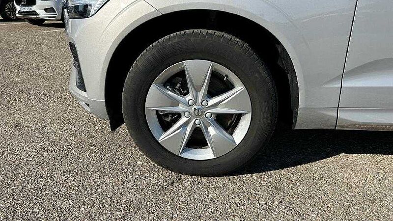 Volvo XC60 2.0 B4 D CORE AUTO 197 5P