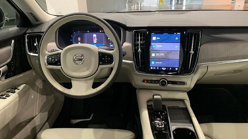 Volvo S90 2.0 B4 G PLUS BRIGHT AUTO 197 4P