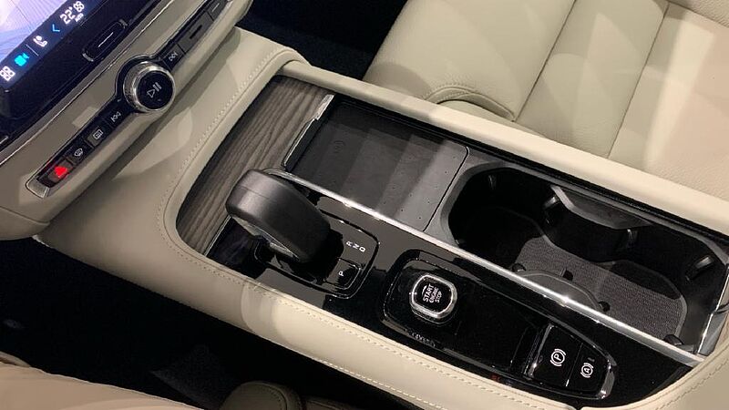 Volvo S90 2.0 B4 G PLUS BRIGHT AUTO 197 4P