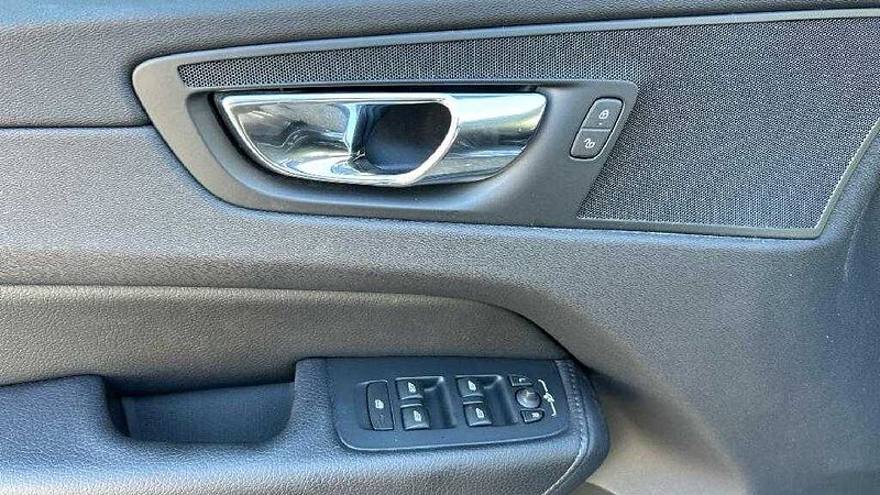Volvo XC60 XC60 T8 Twin Momentum Automático