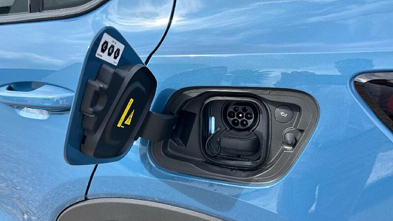 Volvo C40 BEV 82KWH RECHARGE EXTENDED RANGE PLUS 252 5P