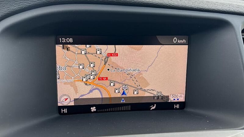 Volvo V60 2.0 D2 R-DESIGN MOMENTUM 120 5P