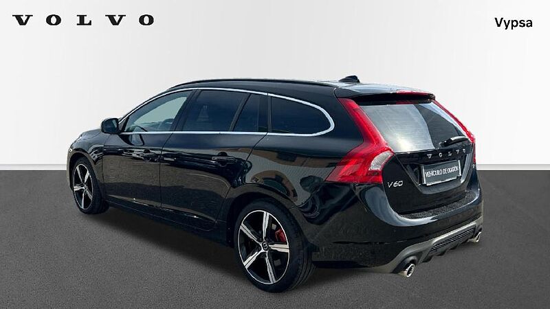 Volvo V60 2.0 D2 R-DESIGN MOMENTUM 120 5P