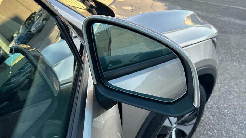 Volvo XC40 XC40 Core, T2 manual, Gasolina
