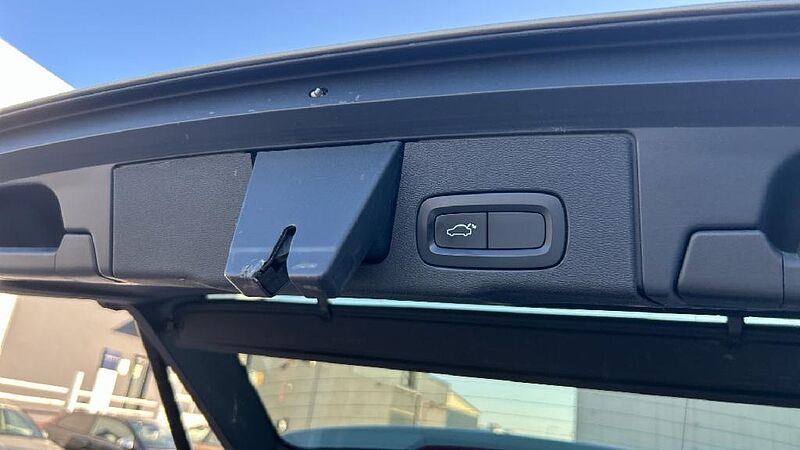 Volvo XC60 2.0 D4 BUSINESS PLUS AUTO 190 5P