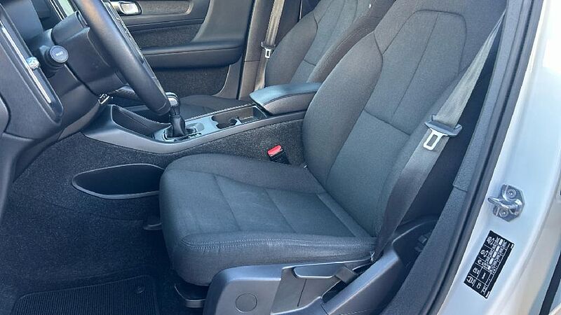 Volvo XC40 1.5 T3 156 5P