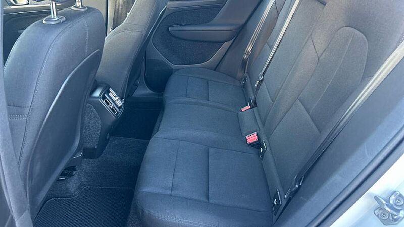 Volvo XC40 1.5 T3 156 5P