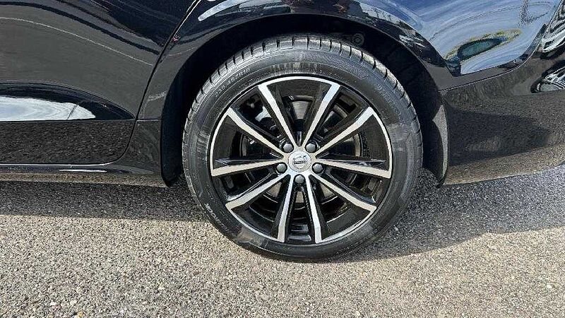 Volvo V60 2.0 T6 RECHARGE CORE AUTO 4WD 350 5P