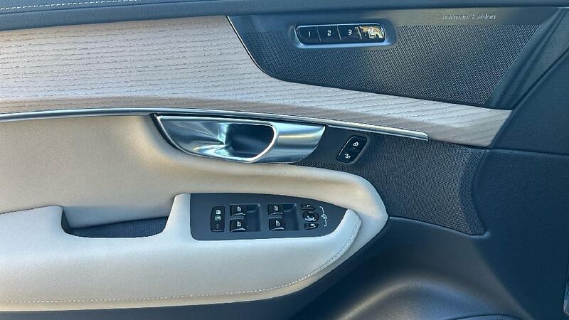 Volvo XC90 2.0 B5 P MHEV PLUS DARK AWD AUTO 250 5P 7 Plazas