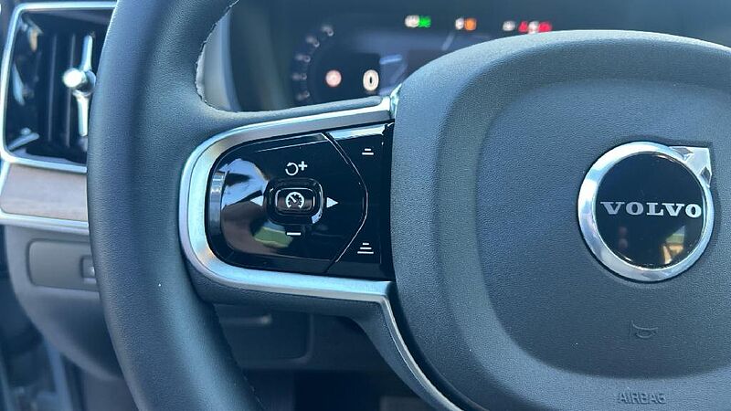 Volvo XC90 2.0 B5 P MHEV PLUS DARK AWD AUTO 250 5P 7 Plazas