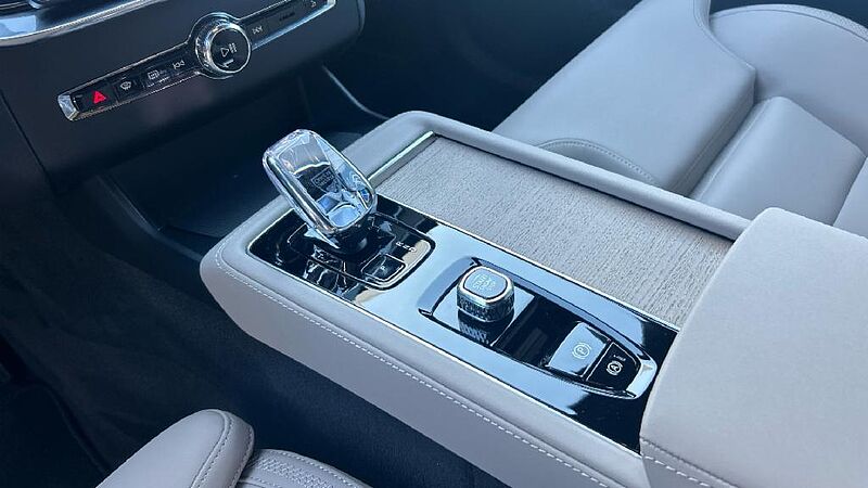 Volvo XC90 2.0 B5 P MHEV PLUS DARK AWD AUTO 250 5P 7 Plazas