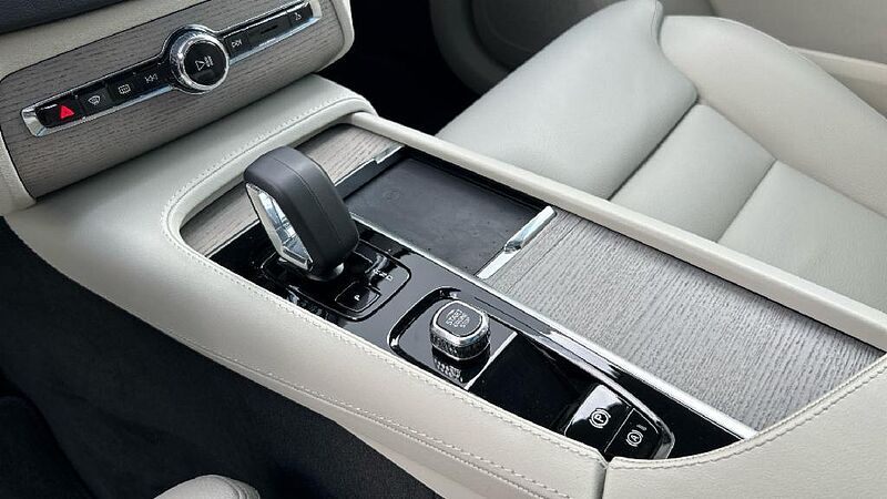 Volvo XC90 2.0 B5 D MHEV PLUS BRIGHT AWD AUTO 235 5P 7 Plazas