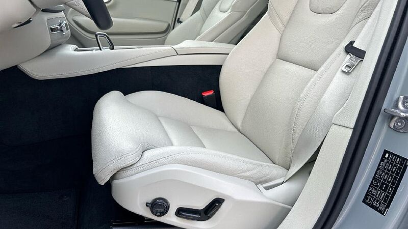 Volvo XC90 2.0 B5 D MHEV PLUS BRIGHT AWD AUTO 235 5P 7 Plazas