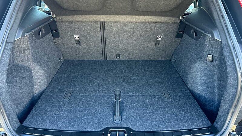 Volvo XC40 2.0 B3 ESSENTIAL AUTO 163 5P