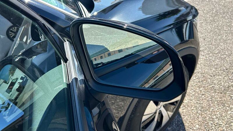 Volvo XC40 2.0 B3 ESSENTIAL AUTO 163 5P