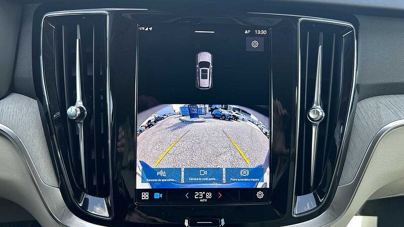 Volvo V60 2.0 B4 P PLUS DARK AUTO 197 5P