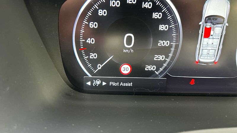 Volvo XC90 2.0 B5 D MOMENTUM PRO AWD AUTO 235 5P 7 Plazas